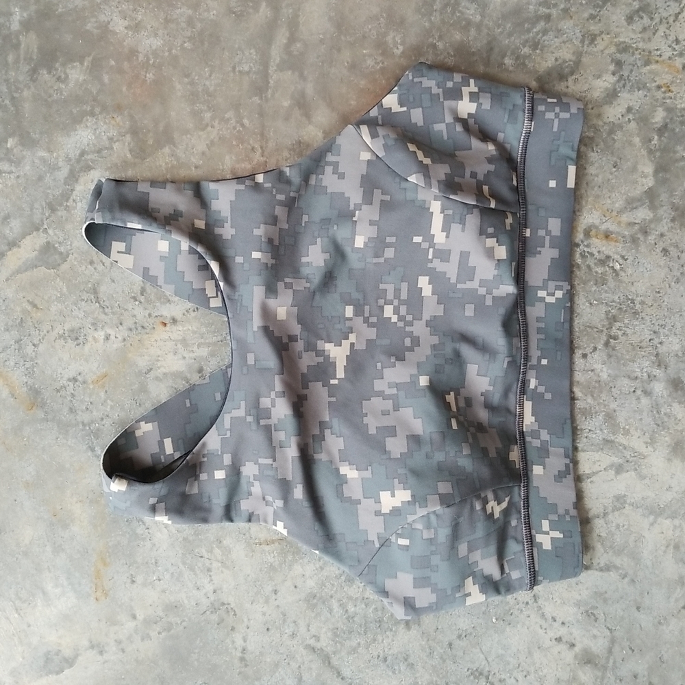 🤎💚 Lululemon Fast and Free Bra Green Camo 💚🤎